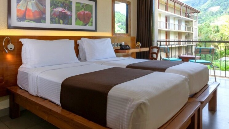 Coral Strand Smart Choice Hotel